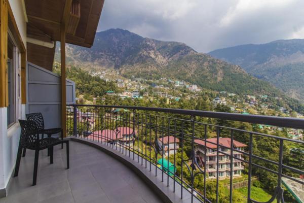 Wow Stayz2 Hotel The Lodge Dharamshala Exterior photo